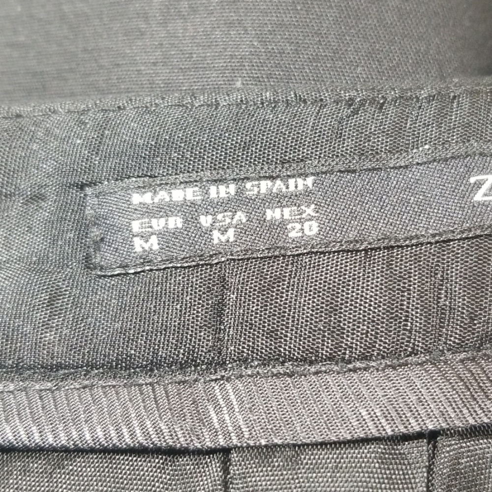 Zara Black Mini-Short Skirt | sz Medium - Picture 5 of 8